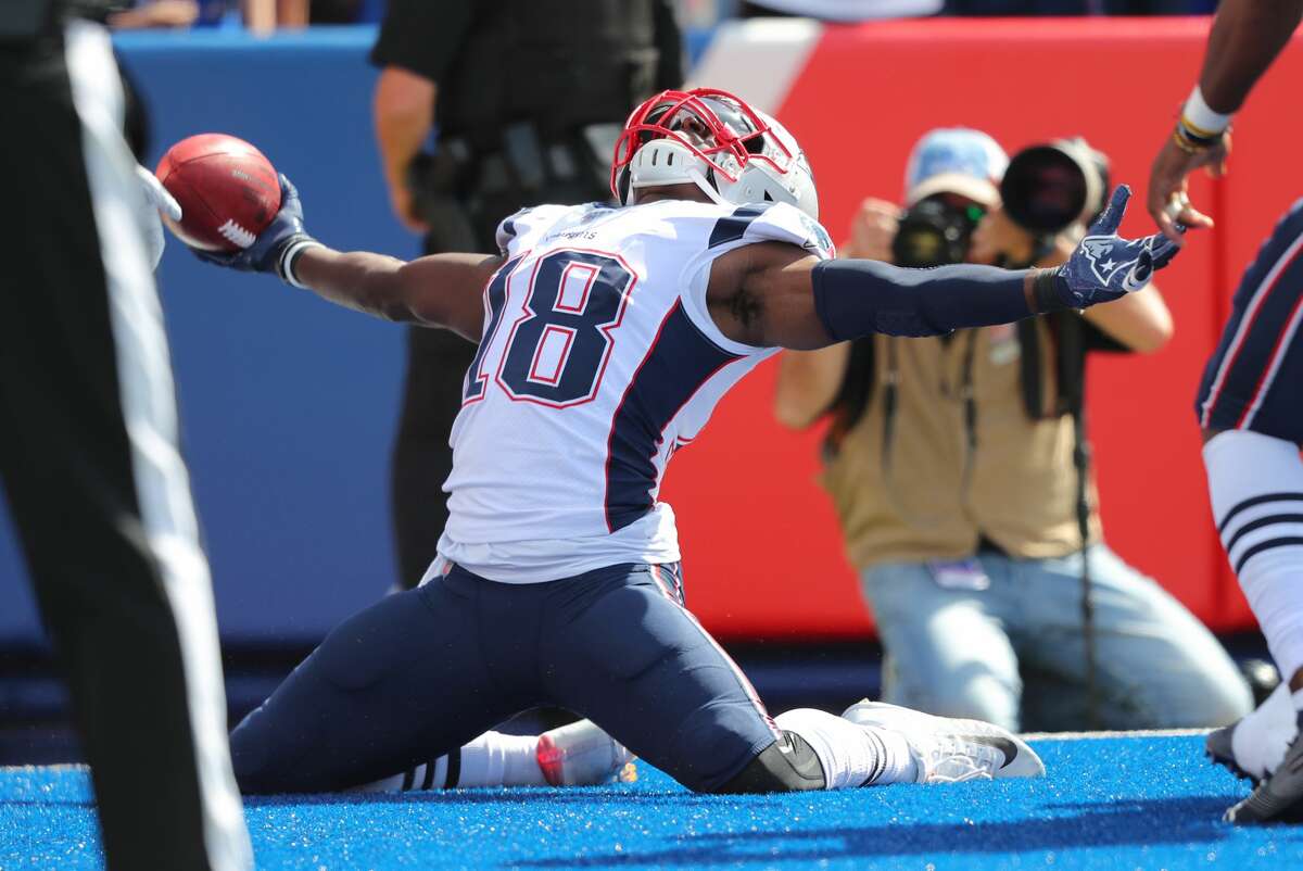 File:Houston Texans vs. Dallas Cowboys 2019 08 (both teams warming