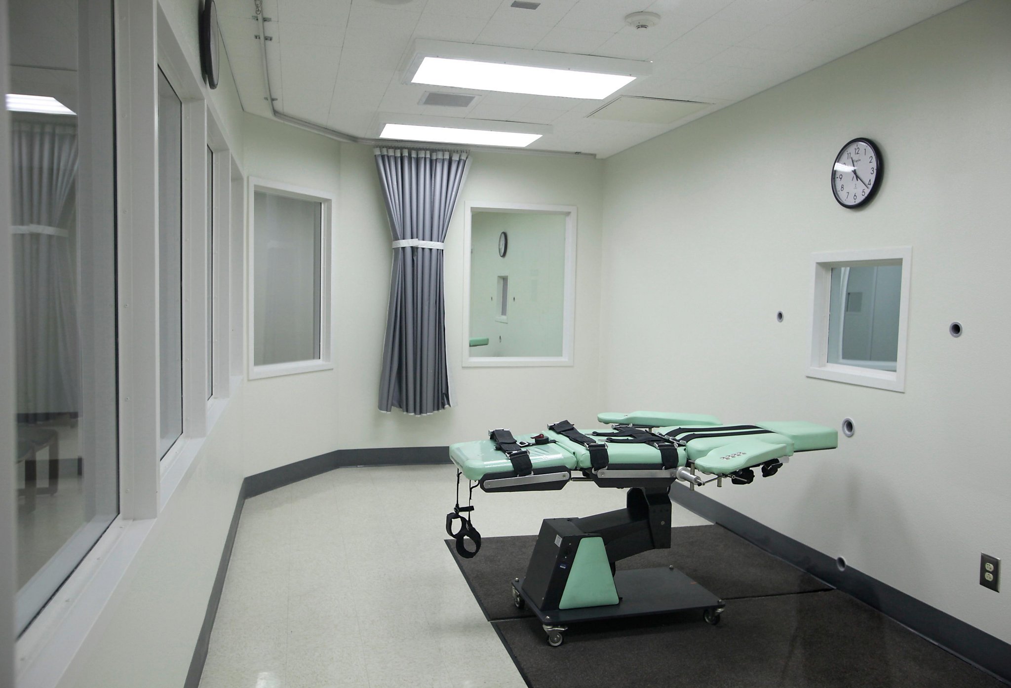 California Supreme Court pulls back woman's death sentence ...