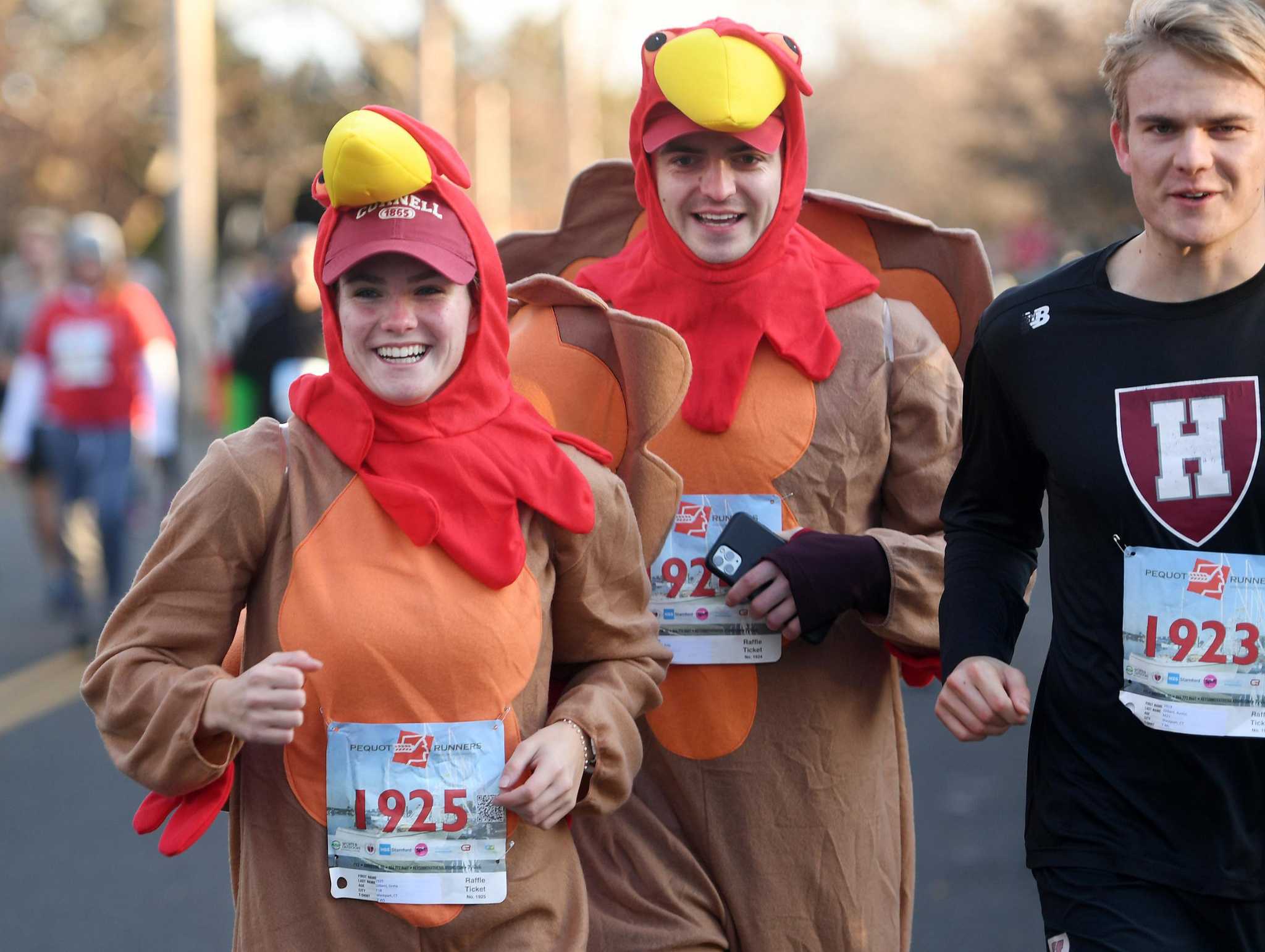 Where is the best place to watch the thanksgiving parade