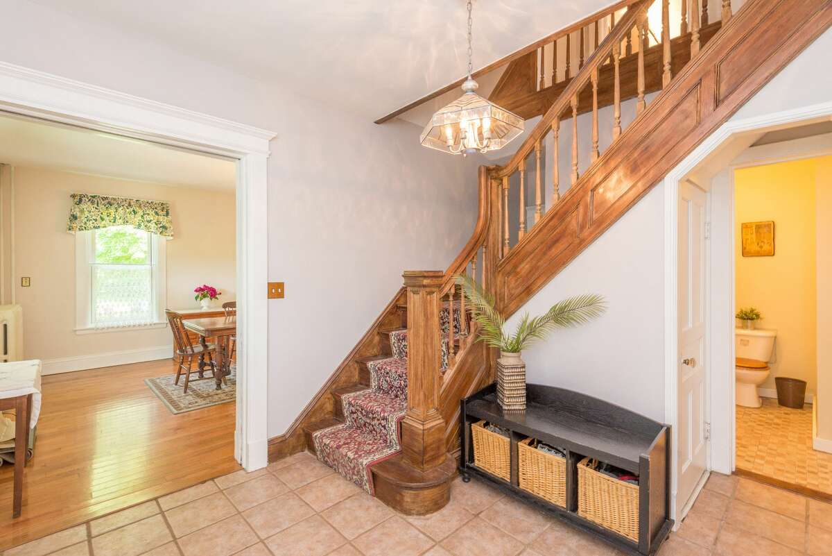 House of the Week Colonial Revival in East Greenbush