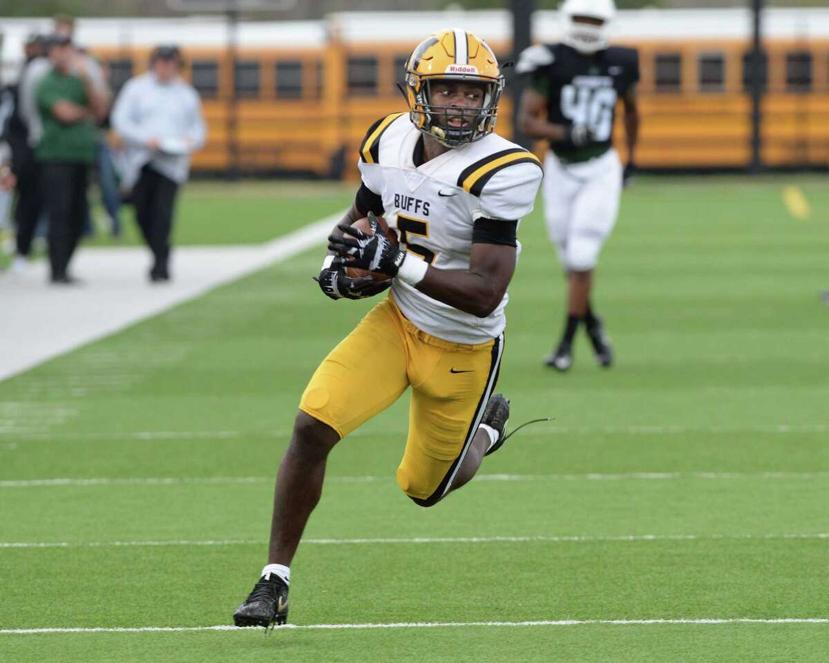 Devon Achane's four TDs vault Marshall past Huntsville into regional final