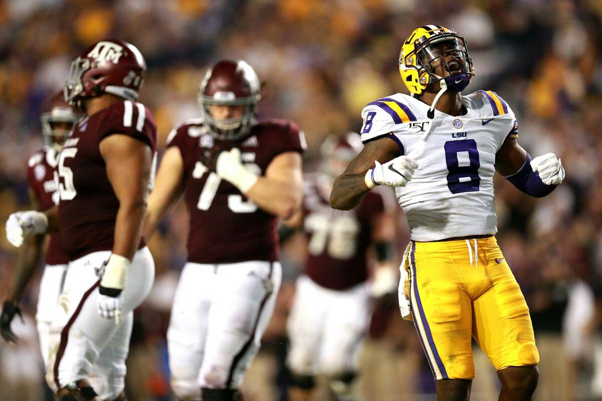 BATON ROUGE, LOUISIANA - NOVEMBER 30: Patrick Queen #8 of the LSU Tigers reacts after a play during a game against the Texas A&M Aggies at Tiger Stadium on November 30, 2019 in Baton Rouge, Louisiana. (Photo by Sean Gardner/Getty Images)