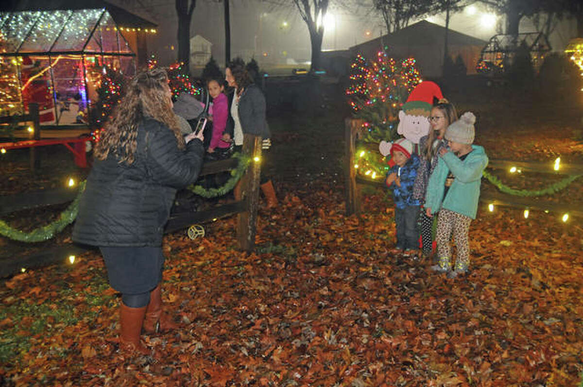 Bethalto’s annual holiday lights display opens for season through Dec. 22