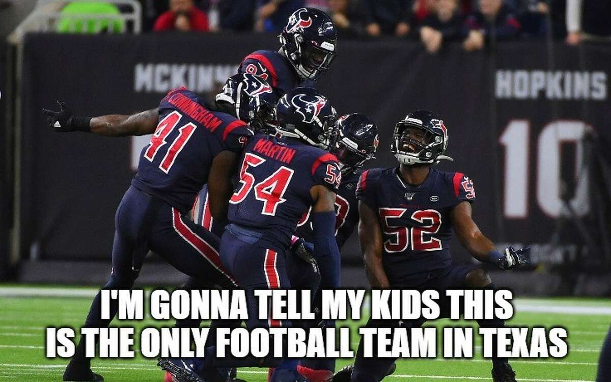 Hilarious memes celebrate Texans' win over Patriots