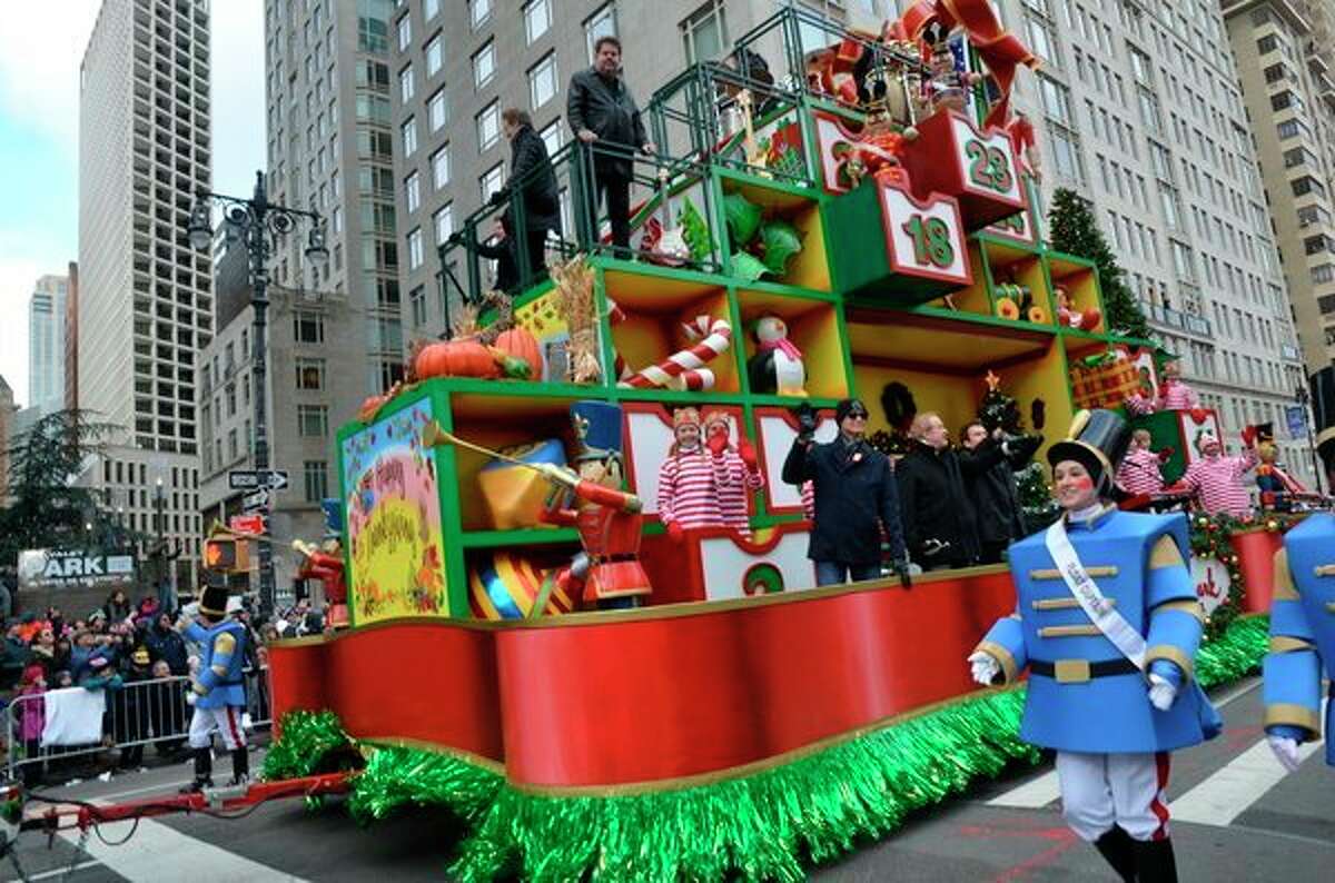 Area youth participate in Macy's parade