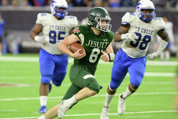 Strake Jesuit Football Completes Second Straight 10 Win Season