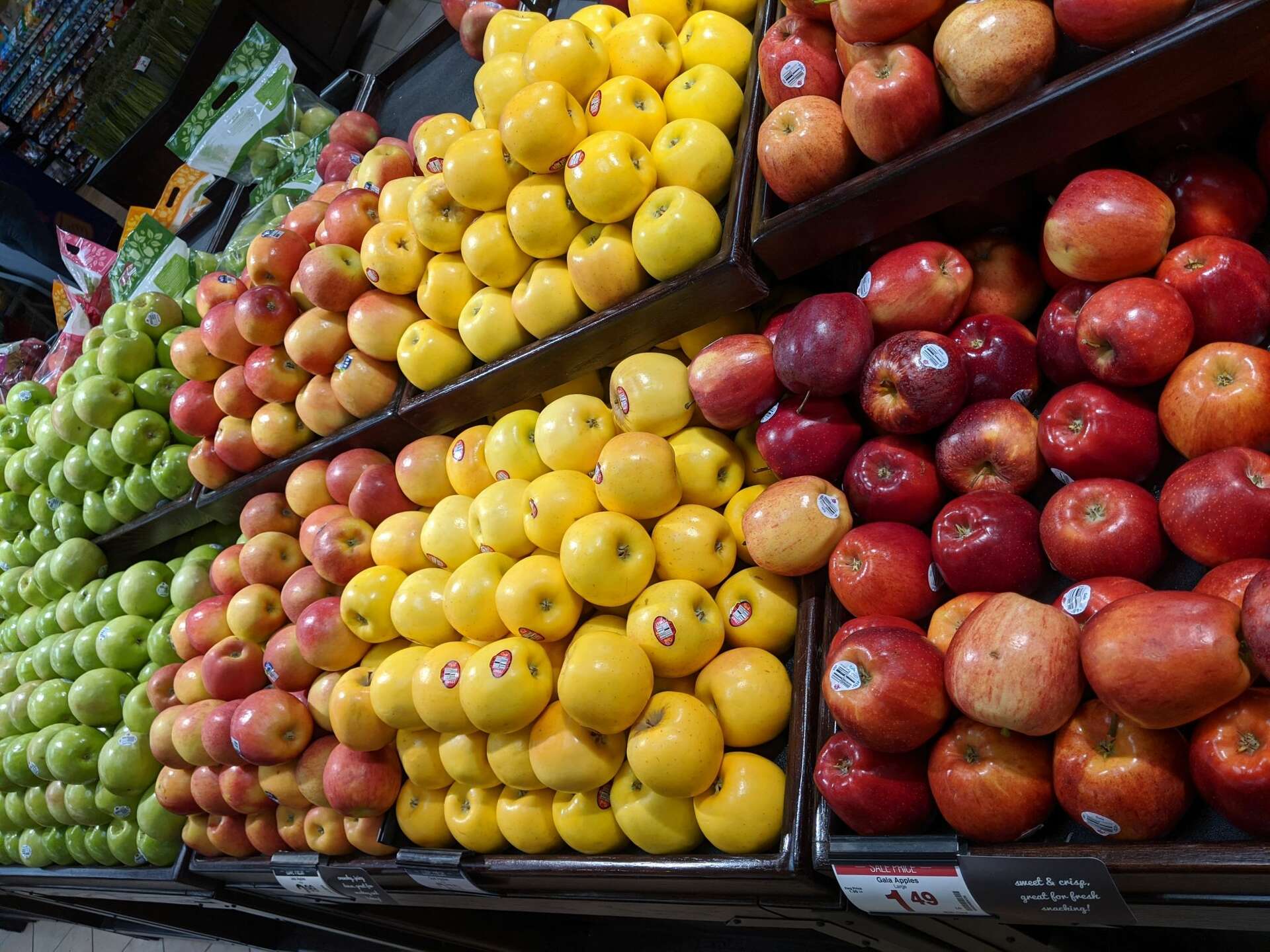 Cosmic Crisp apple debuts in Washington stores -- but is it as