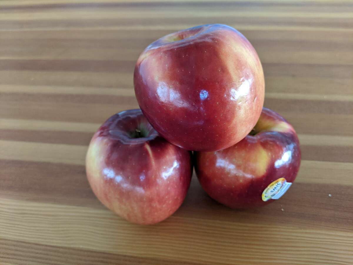 Cosmic Crisp apple debuts in Washington stores but is it as good as
