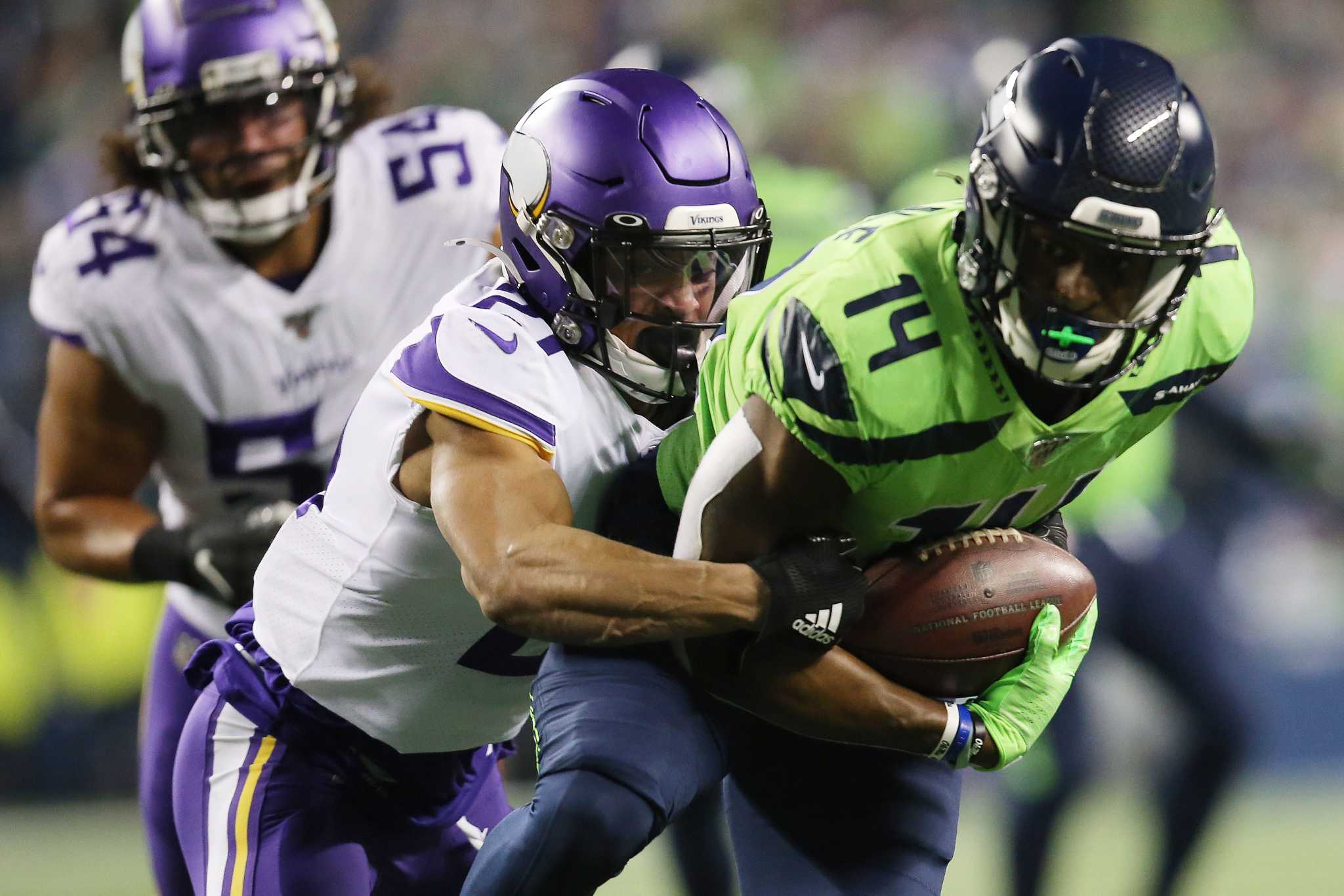 Seattle Seahawks' D.K. Metcalf catches a touchdown pass during the second  half of an NFL wild-card playoff football game against the Philadelphia  Eagles, Sunday, Jan. 5, 2020, in Philadelphia. (AP Photo/Julio Cortez