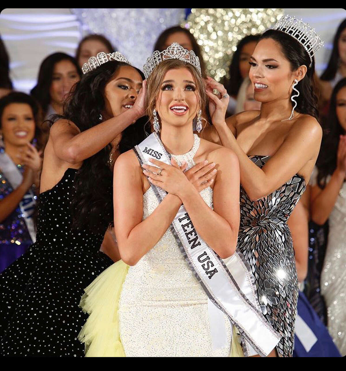Laredo's Anissa Mendez took home the crown and the title of Miss Texas Teen USA after this weekend's pageant in Houston, Texas.