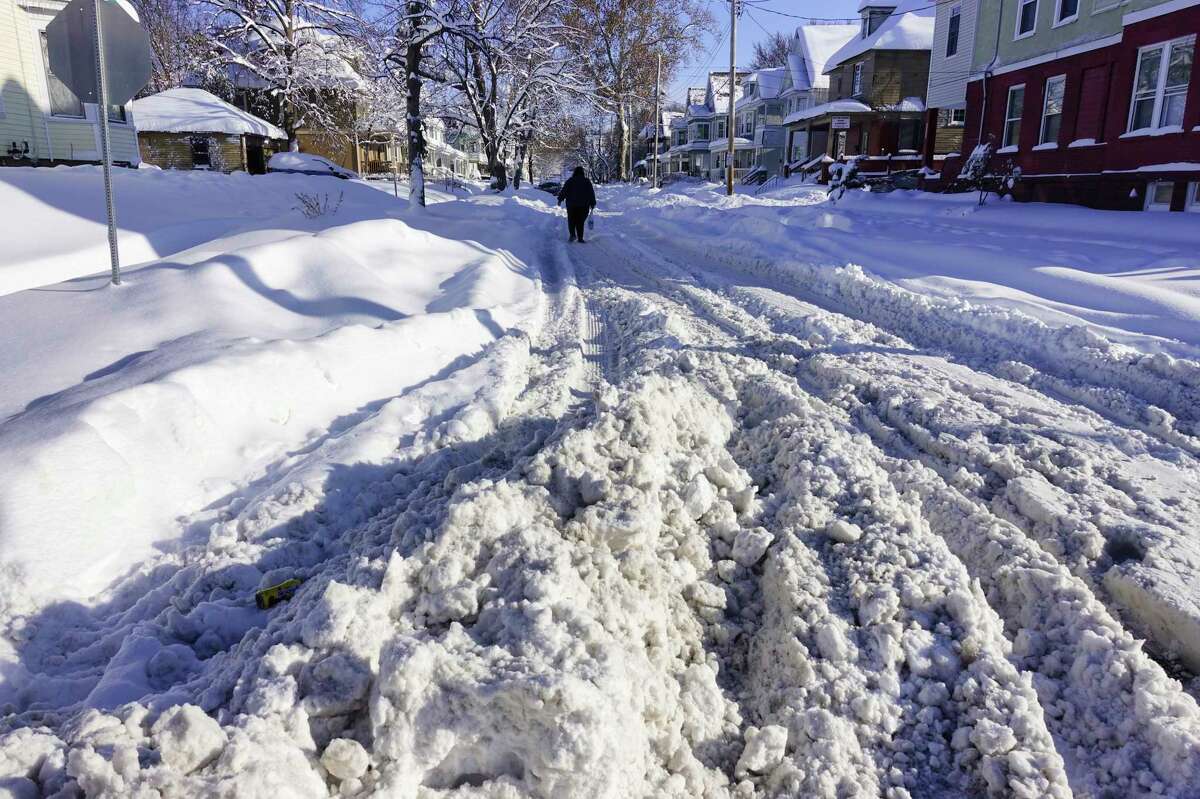 A lot of snow still covers a good portion of Linden Street on Tuesday morning, Dec. 3, 2019, in Schenectady, N.Y. (Paul Buckowski/Times Union)