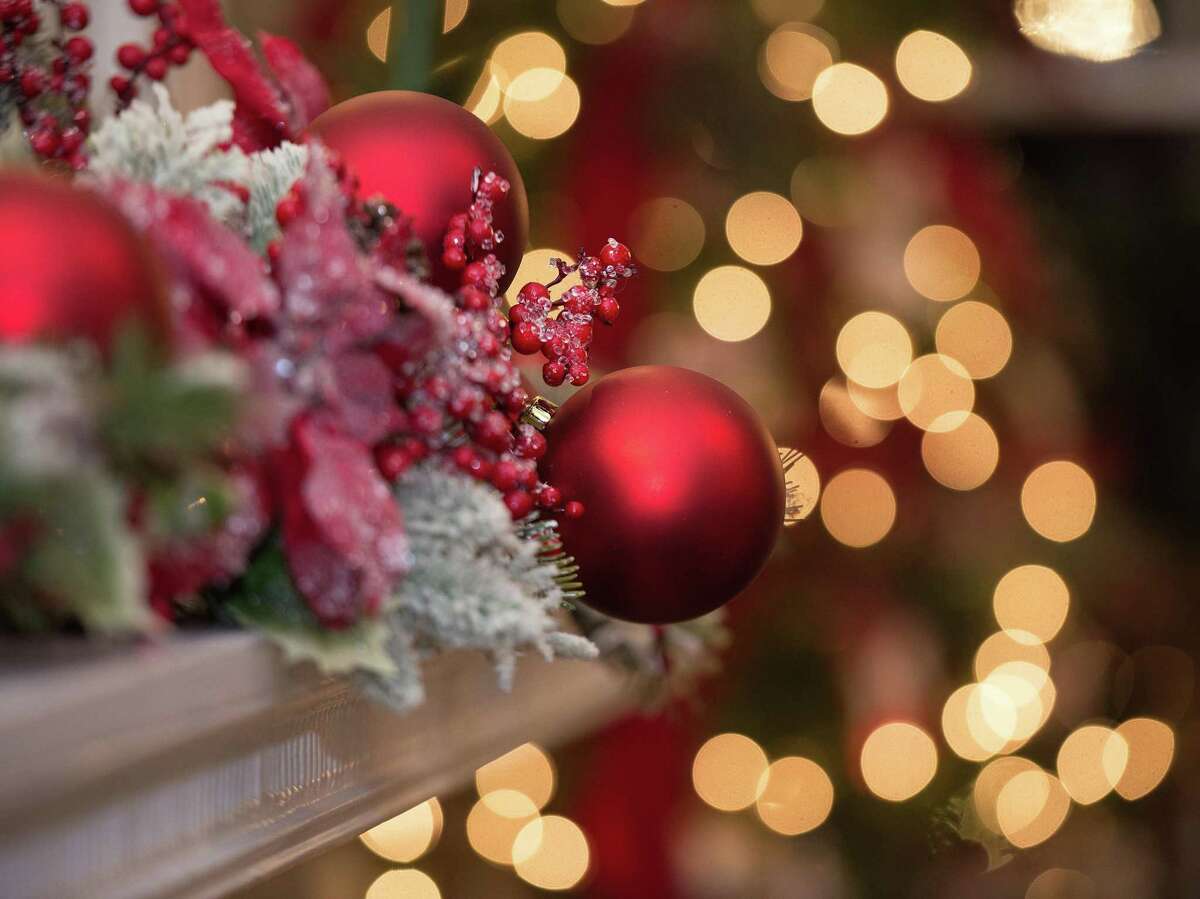 A festive mantle at the Lounsbury House set the scene when Santa visited Ridgefield children at the annual Holiday tree-lighting on Friday, Nov. 29, 2019 in Ridgefield Conn. A festive mantle at the Lounsbury House set the scene when Santa visited Ridgefield children at the annual Holiday tree-lighting on Friday, Nov. 29, 2019 in Ridgefield Conn.