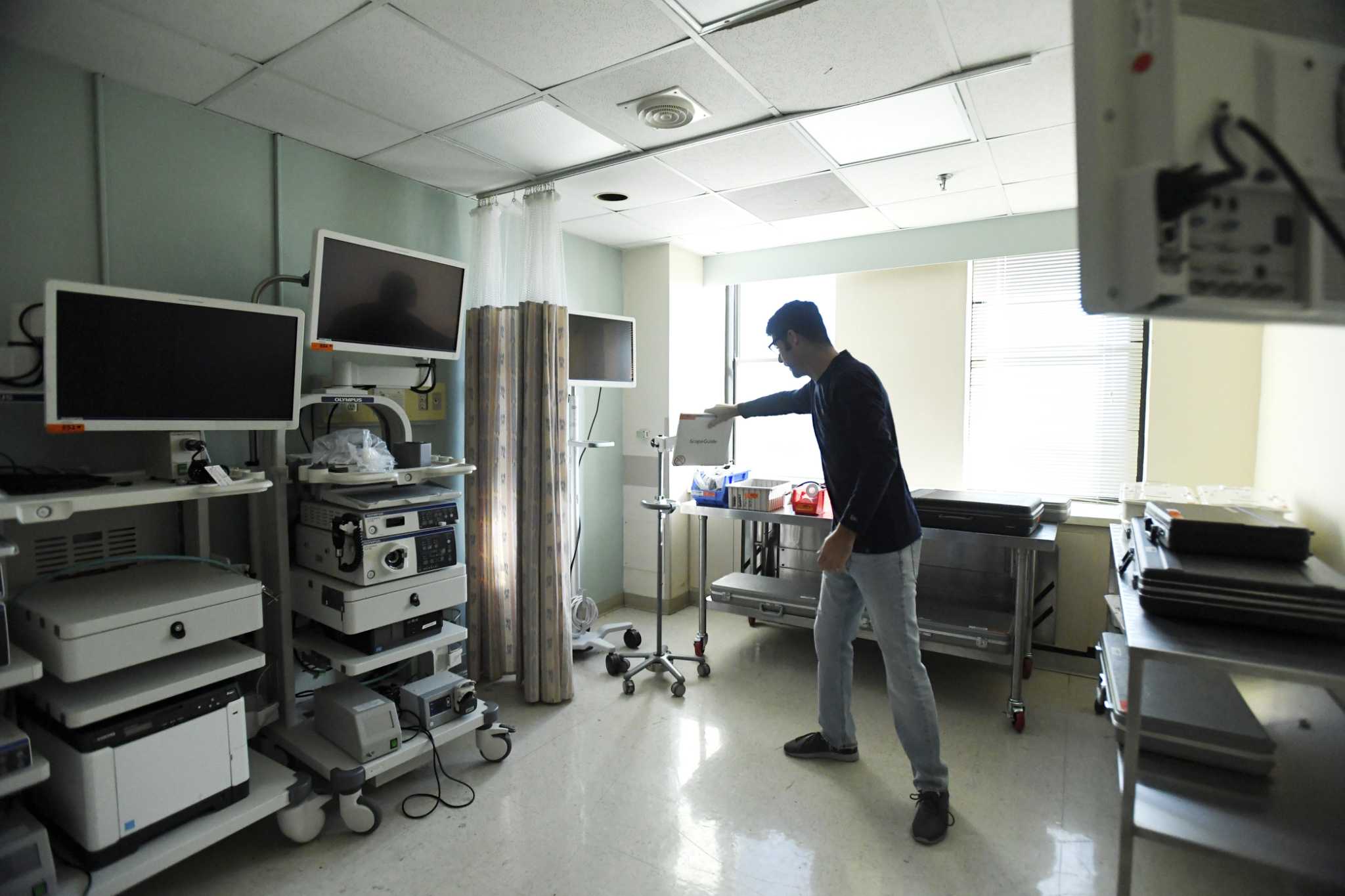 Nix Medical Center’s equipment heads to auction