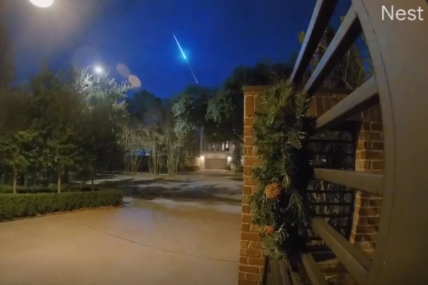 Watch: Stunning Fireball Meteor Shooting Across Houston Early In The ...