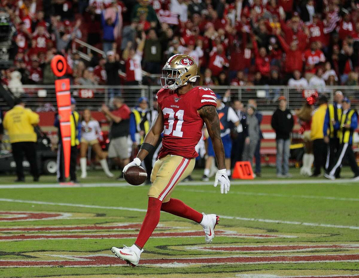 Raheem Mostert (31), celebrates his rushing touchdown in the fourth quarter as the San Francisco 49ers played the Green Bay Packers at Levi’s Stadium in Santa Clara, Calif., on Sunday, November 11/24/19, 2019.