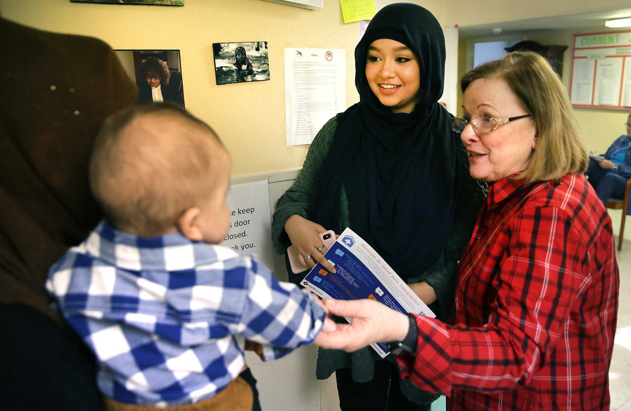 Young Afghanistan Woman Volunteers To Help Refugees Resettle In San Antonio