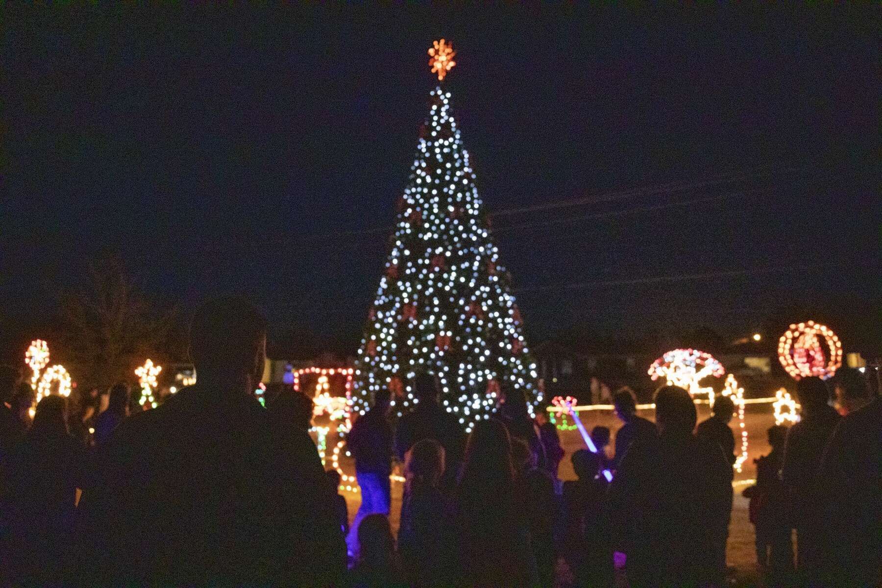 2022 Wheeler Christmas Parade City Schedules Christmas Tree Lighting And Parade