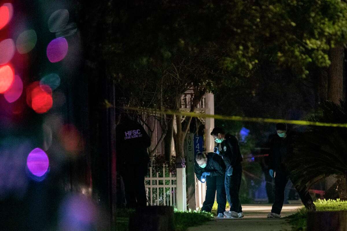 Houston Police Officer Dead After East Houston Shooting 8507
