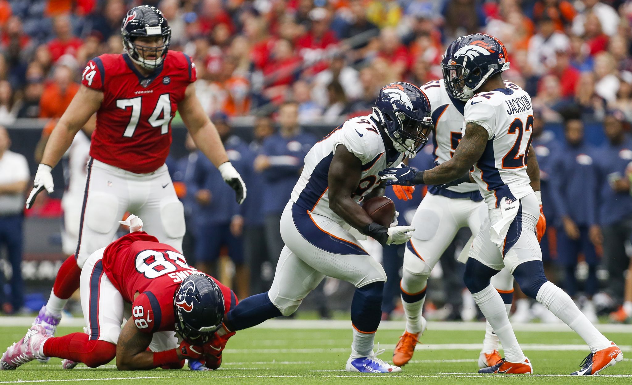 Houston Texans free safety Tashaun Gipson (39) intercepts a Denver