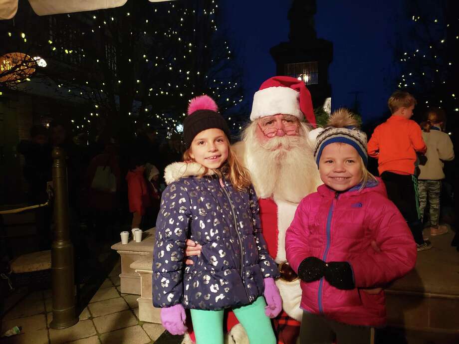 Santa Claus Shares Highlights Of His Job In A Darien Times