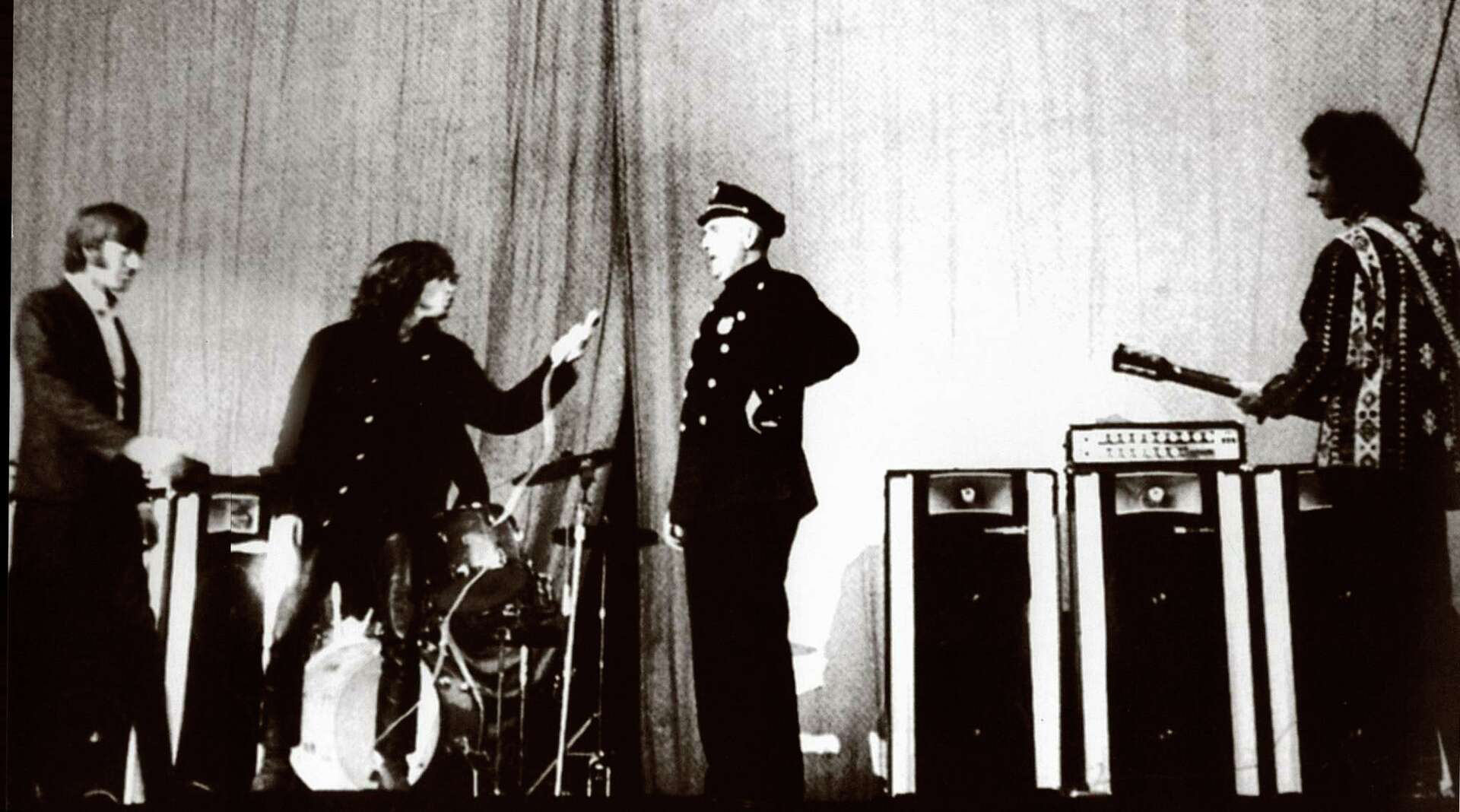 Rocker Jim Morrison arrested this day in New Haven