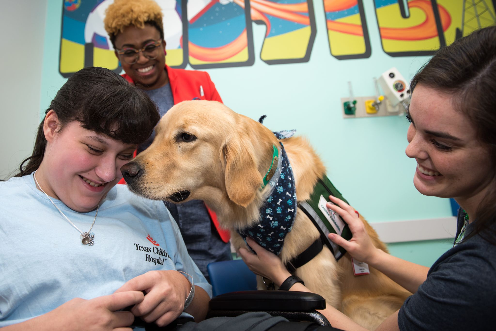 PHOTOS: Facility dogs show Astros spirit at Children's Memorial Hermann  Hospital