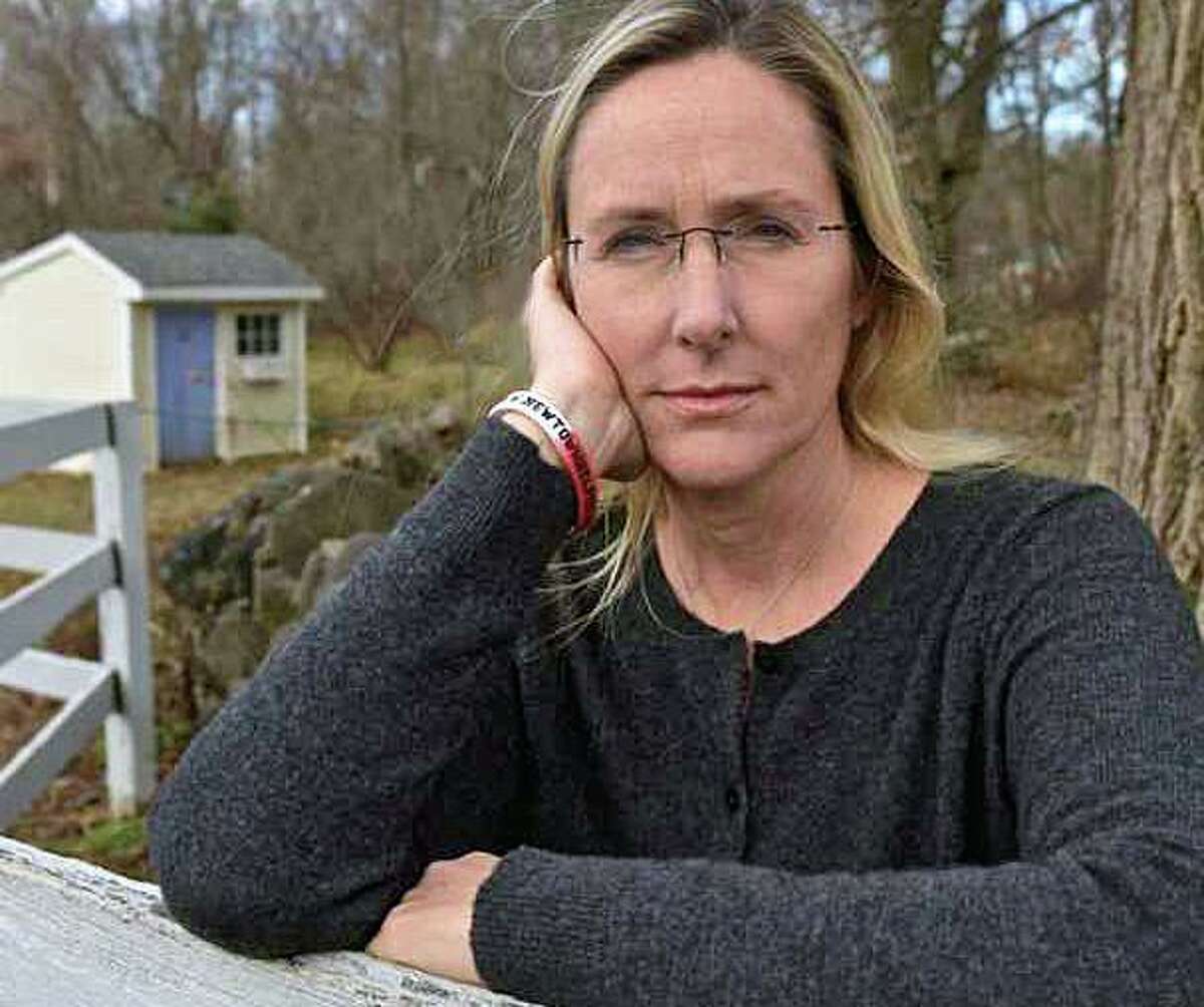 Sandy Hook mom creates yearbook memorial and reminder