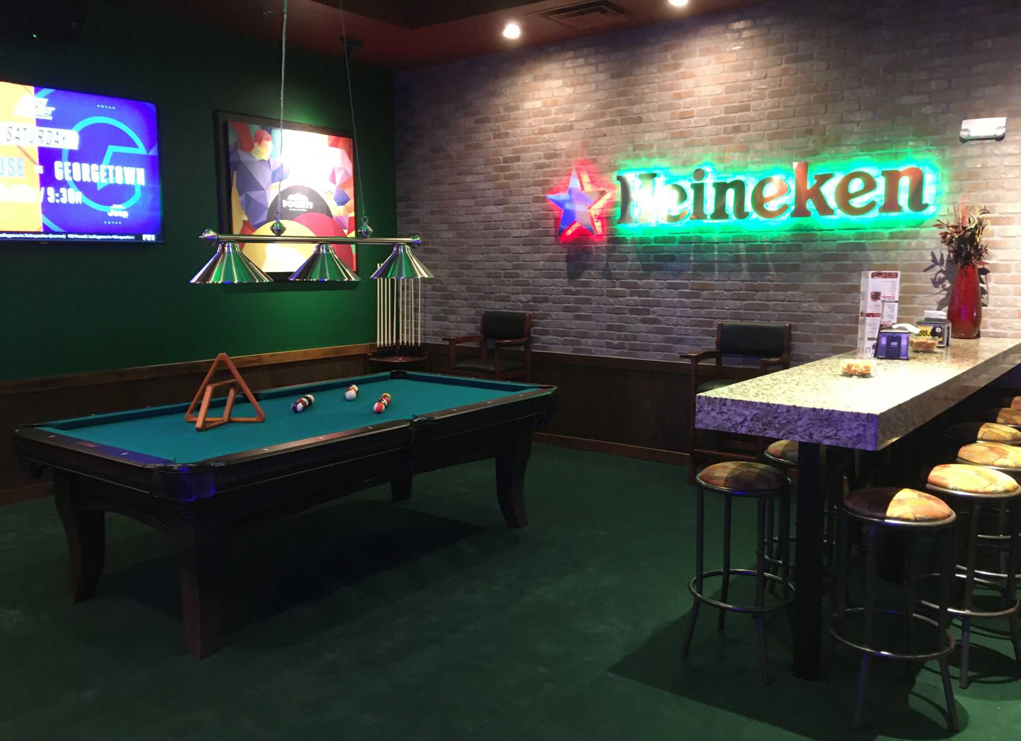 Marafigo e Olchsk Snooker Bar