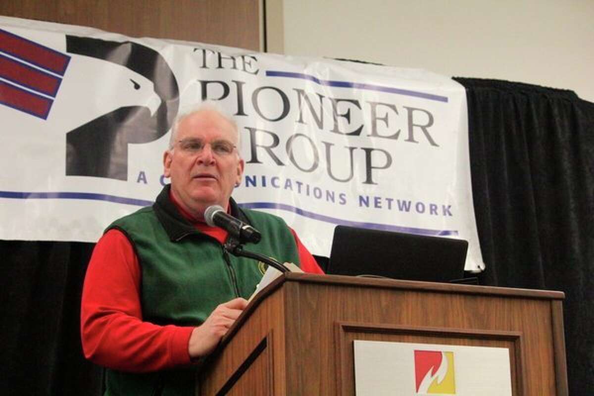 DNR wildlife biologist Pete Kailing had a favorable review of the deer season. (Herald Review/john Raffel)
