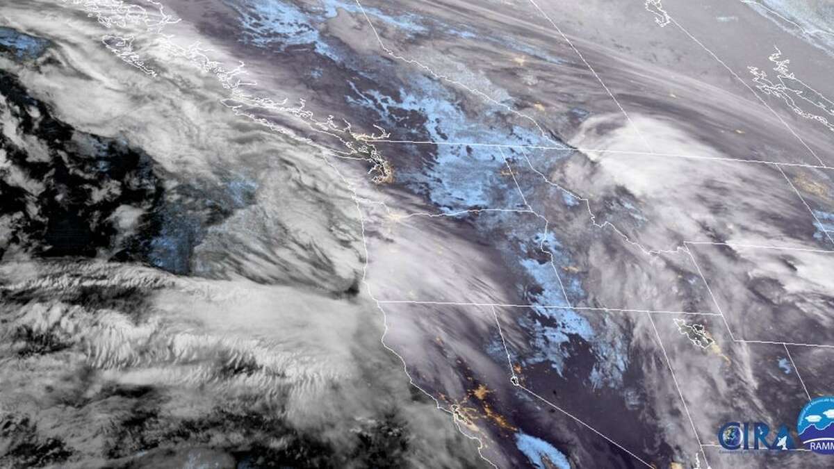 GOES 17 satellite image shows a storm moving into the Pacific Northwest on Dec. 11, 2019 (NOAA image)