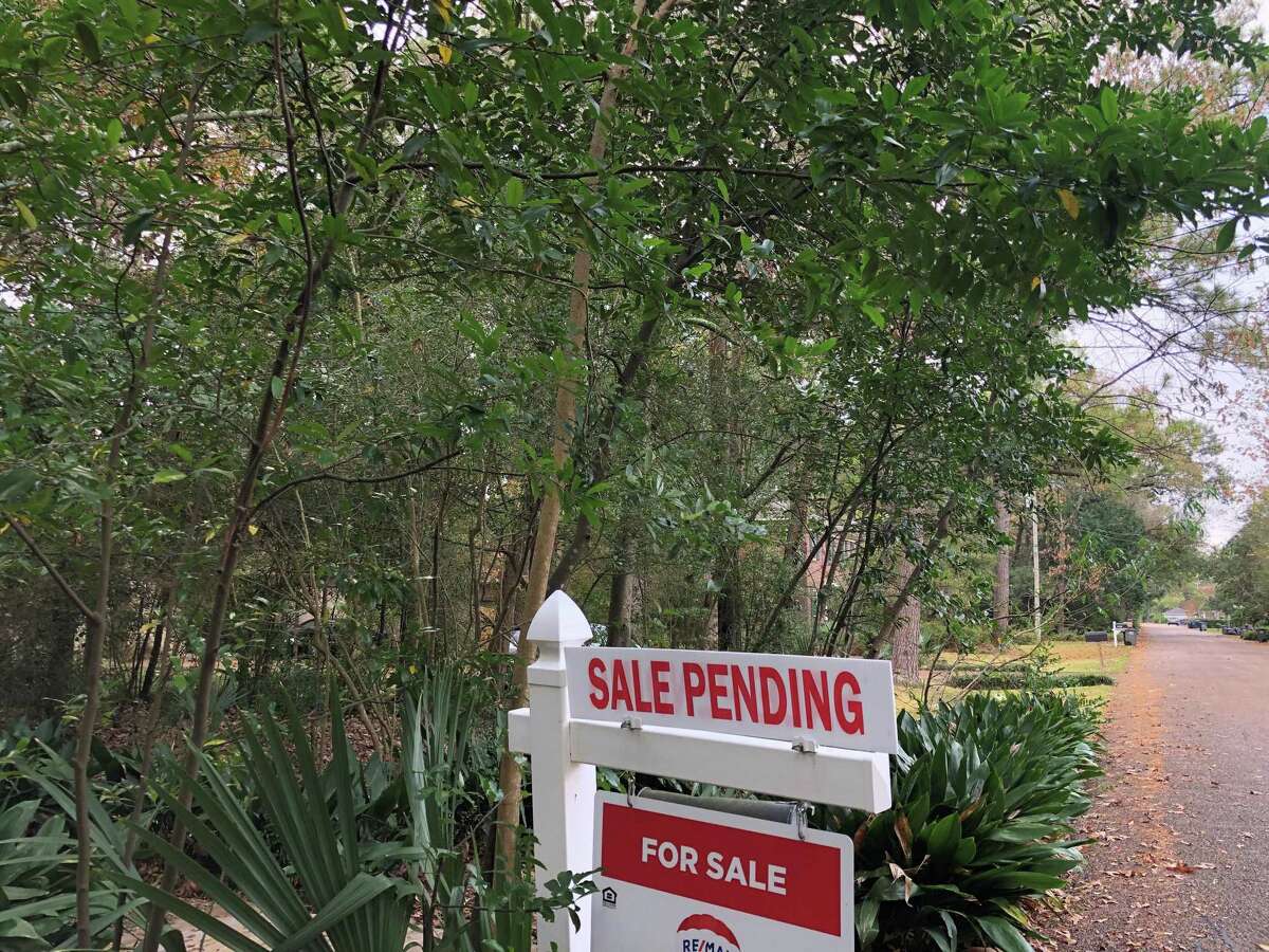 Houston home sales were up in November for the fifth straight month.