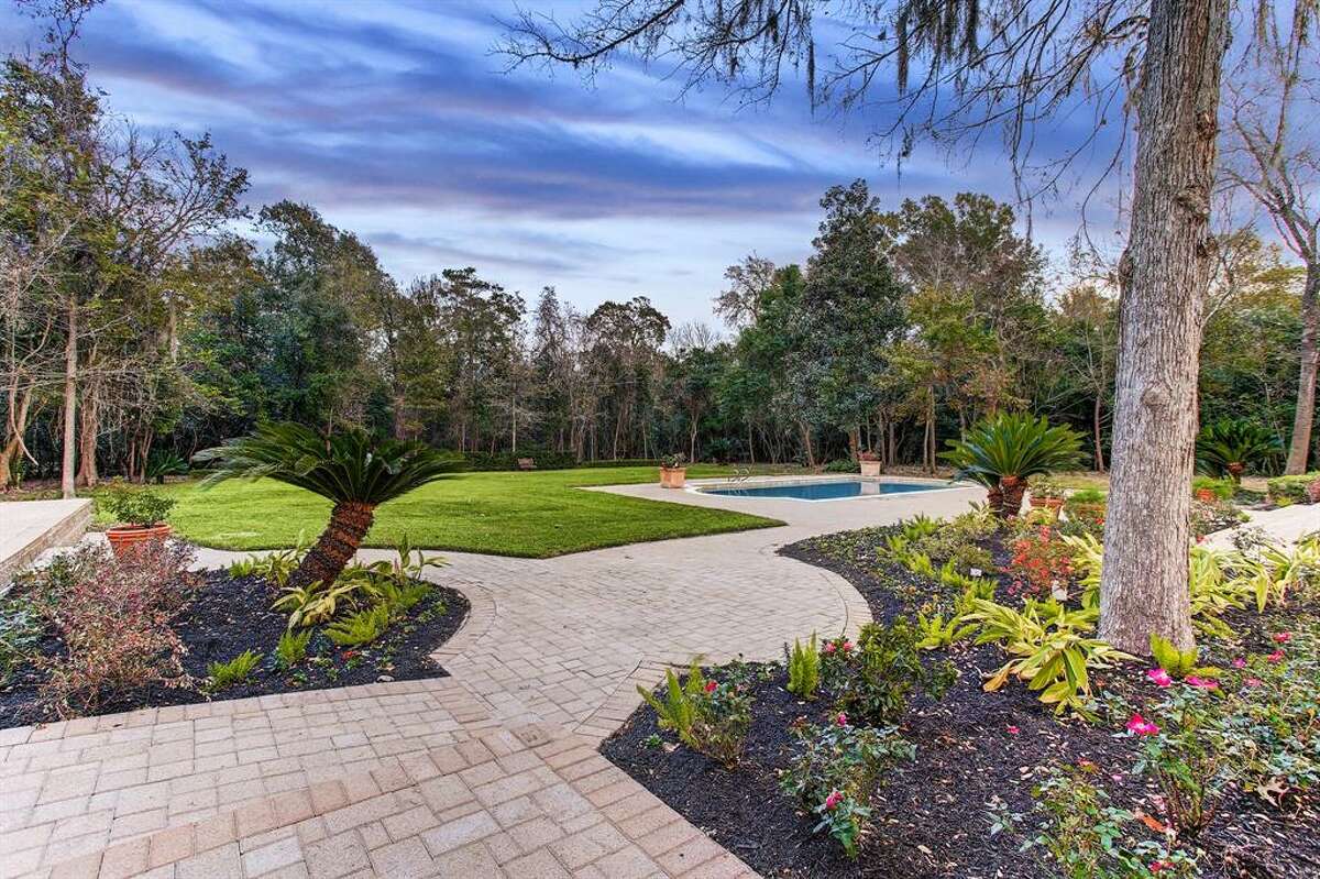 Houston's Rivercrest is a pricey enclave of homes, with lots 3 acres