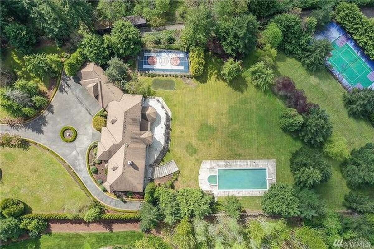 NBA All-Star Shawn Kemp Wants to Pass On His Washington Home for $2.5M