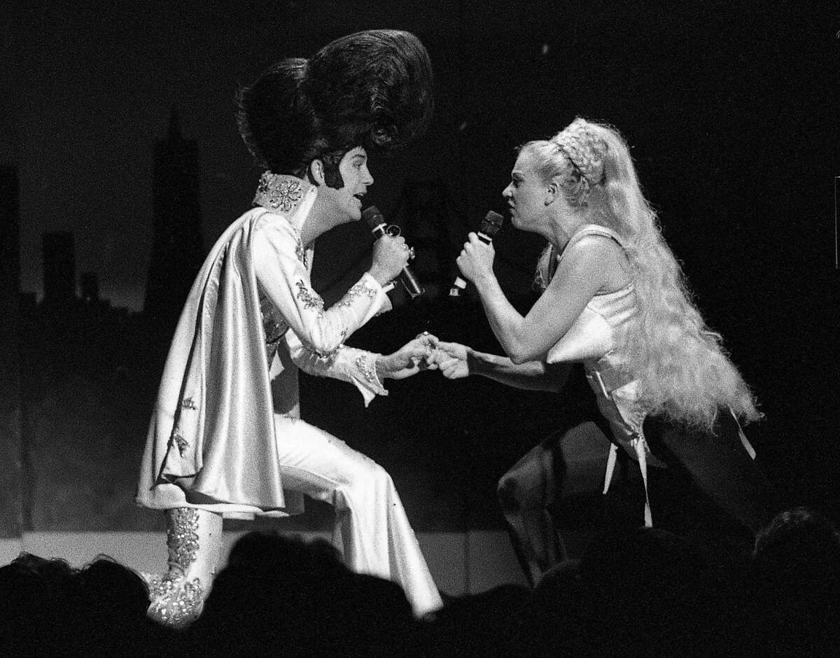 ‘Beach Blanket Babylon’ Behindthescenes photos from musical revue’s