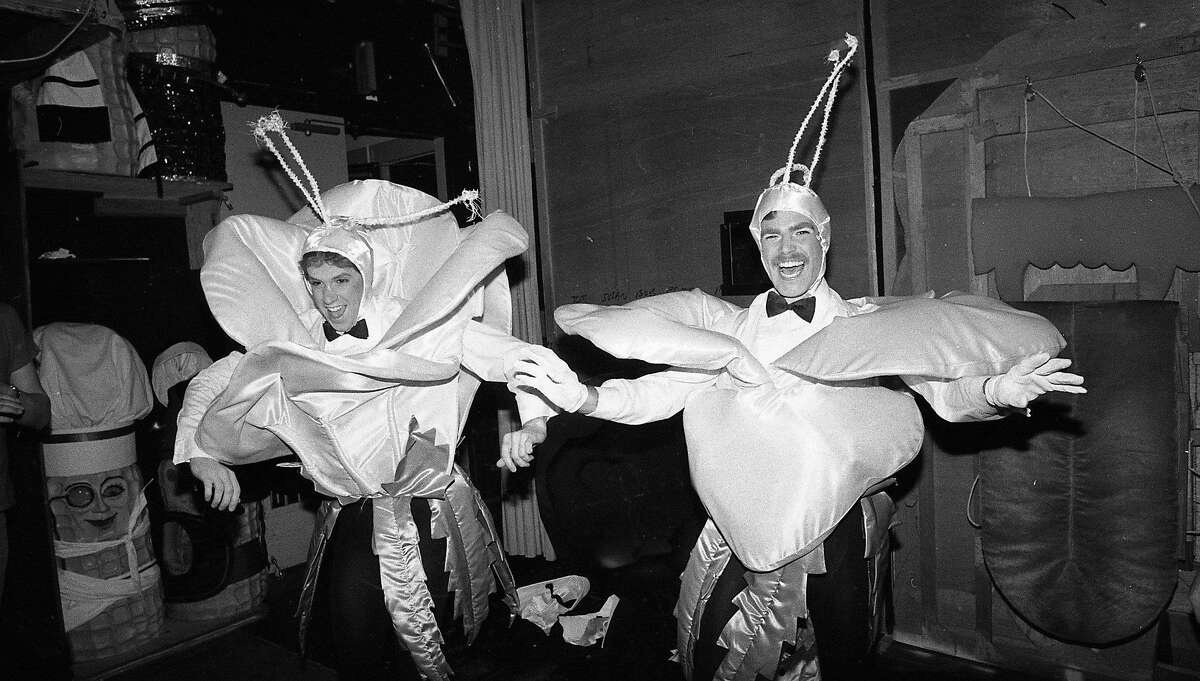 ‘Beach Blanket Babylon’ Behindthescenes photos from musical revue’s