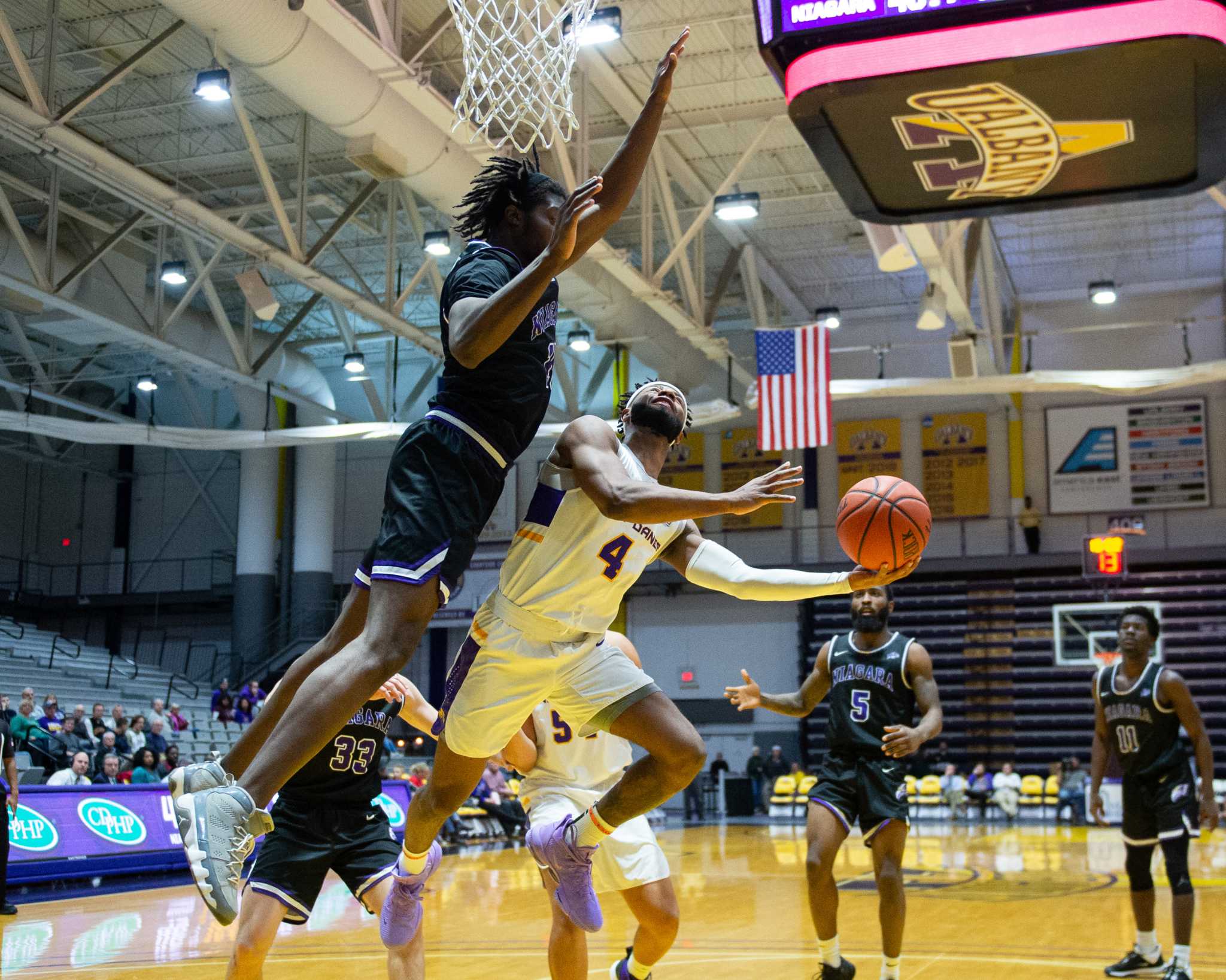 UAlbany basketball goes metropolitan for three games