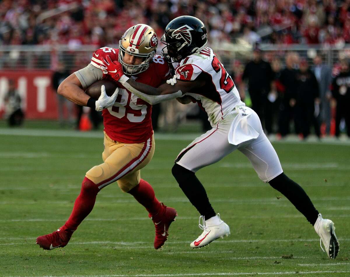 October 21, 2018: San Francisco 49ers tight end George Kittle (85) in  action during the NFL football game between the Los Angeles Rams and the San  Francisco 49ers at Levi's Stadium in