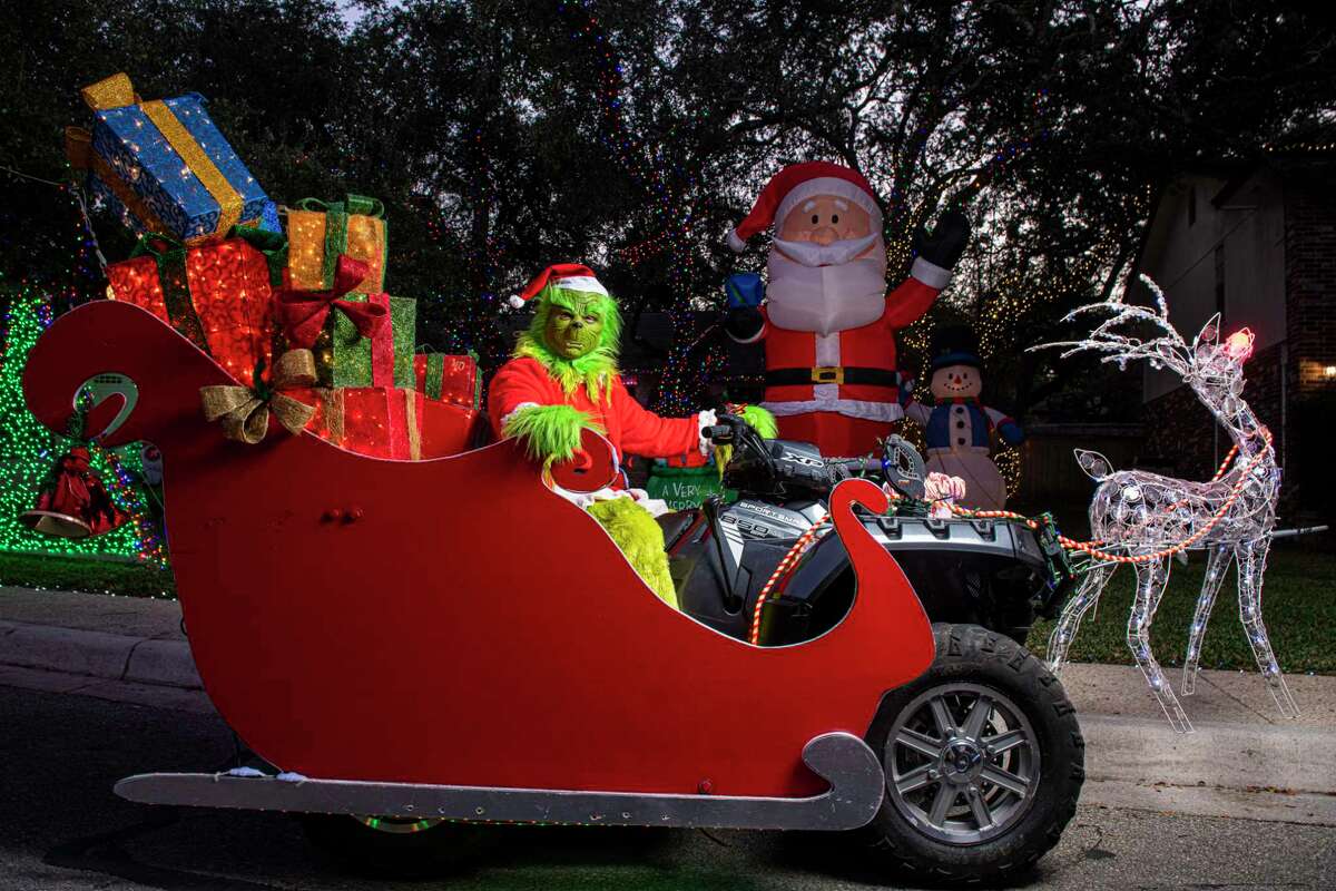 San Antonio man steals the Christmas show as the Grinch on an ATV sled