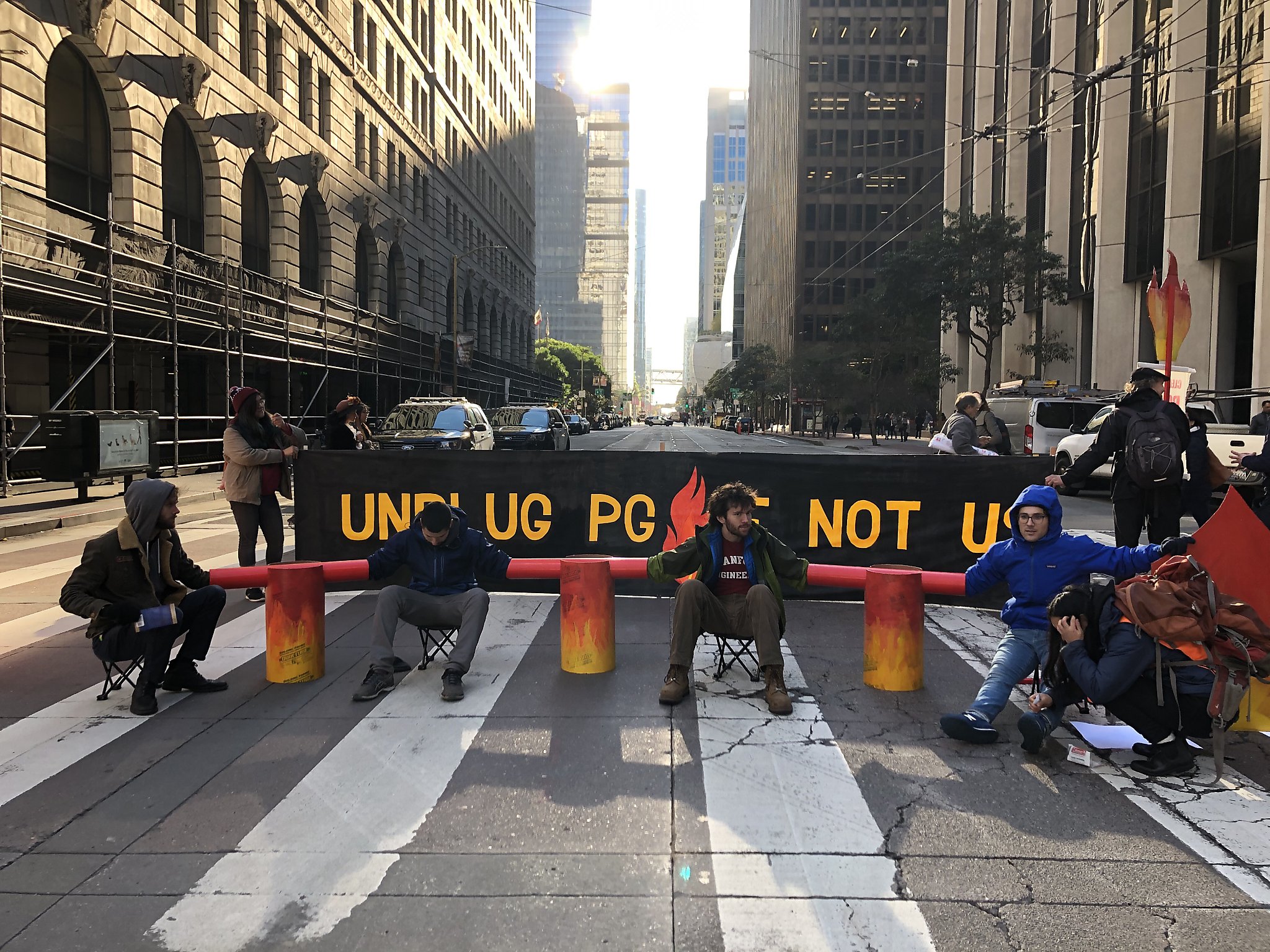 PG E Protest In Downtown San Francisco Reroutes Muni Buses   RawImage 