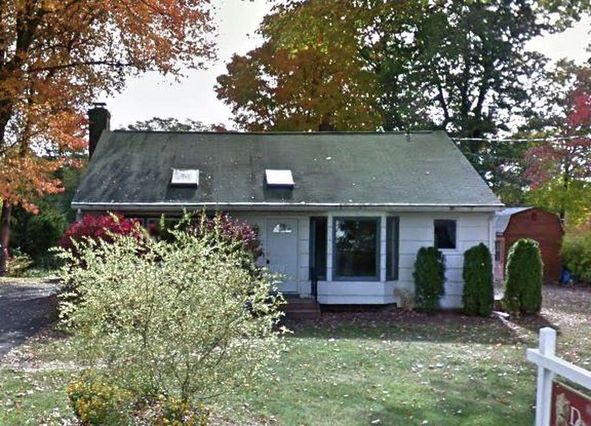 Trumbull property transfers Six sales, 2.96 million