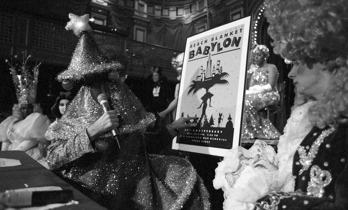 ‘Beach Blanket Babylon’ Behindthescenes photos from musical revue’s