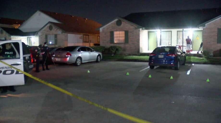 Man shot over basketball game in northeast Houston Houston Chronicle