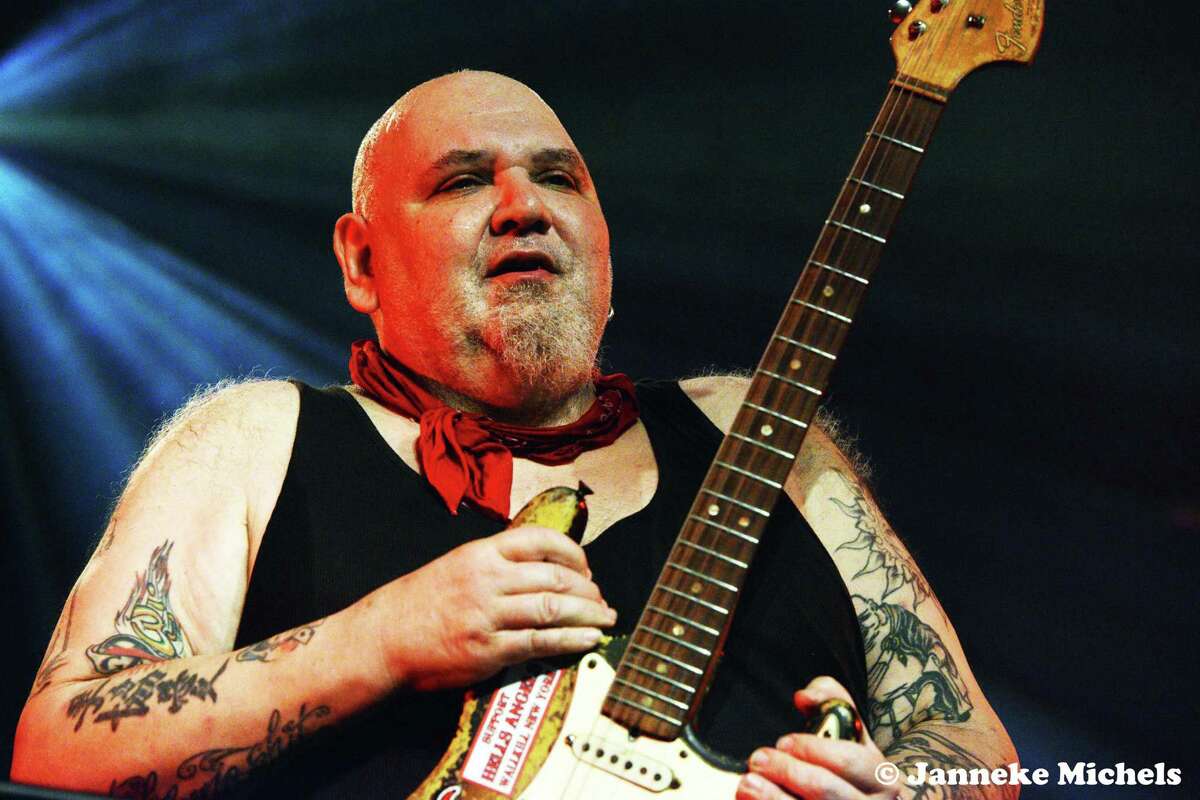Popa Chubby will perform on Dec. 29 at 7:45 p.m. at the Fairfield Theatre Company, 70 Sanford Street, Fairfield. Tickets are $32. For more information, visit fairfieldtheatre.org.