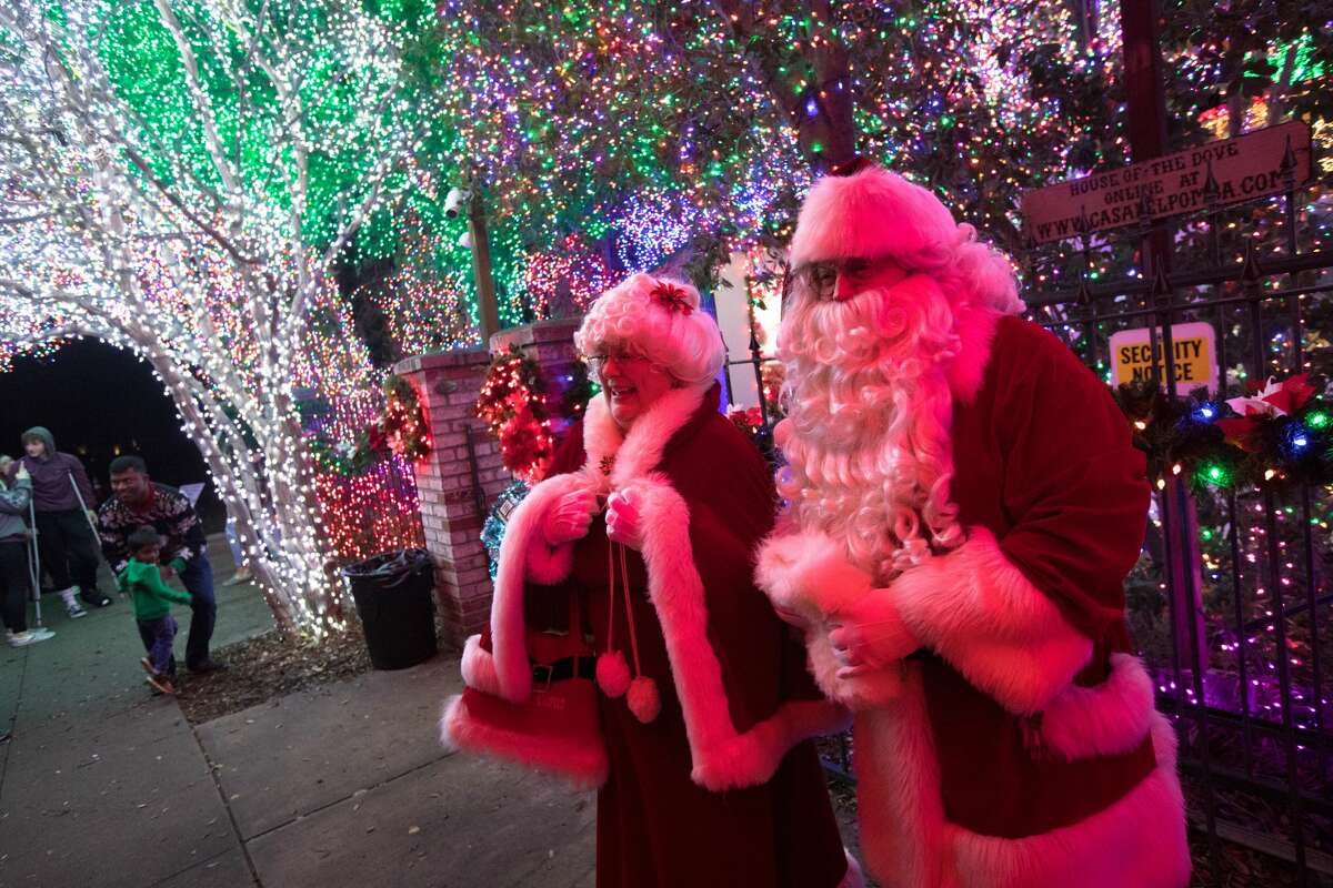 Deacon Dave's Christmas display lights up Bay Area with over 640,000 lights