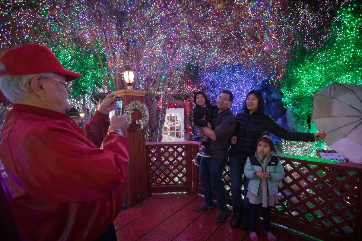 Deacon Dave's Christmas display lights up Bay Area with over 640,000 lights