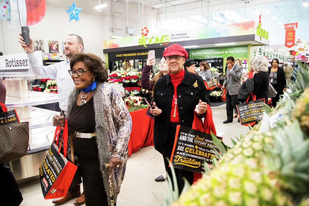 HEB MacGregor store brings fresh food to Third Ward