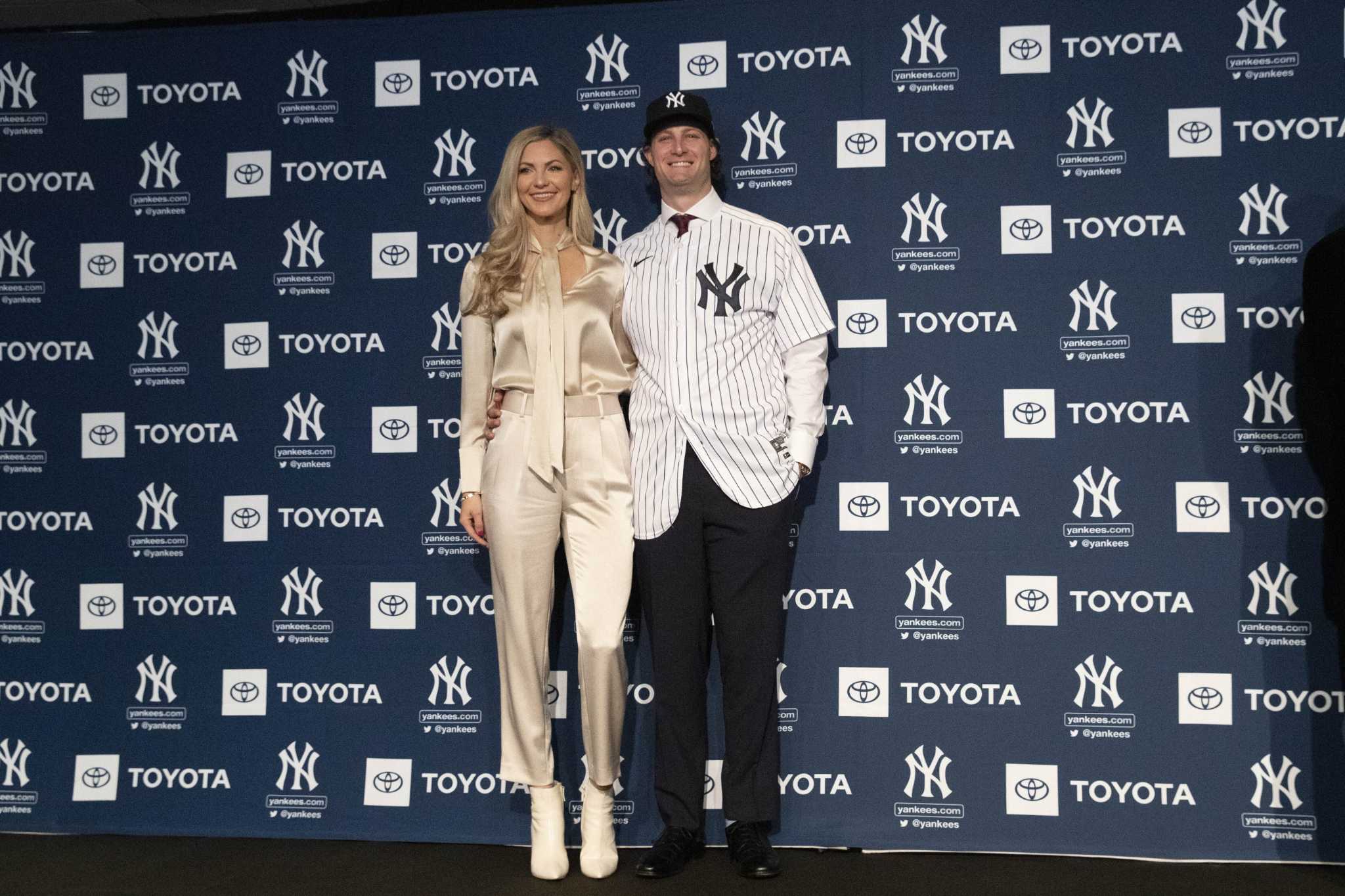 Clean-shaven Gerrit Cole makes first appearance as a Yankee