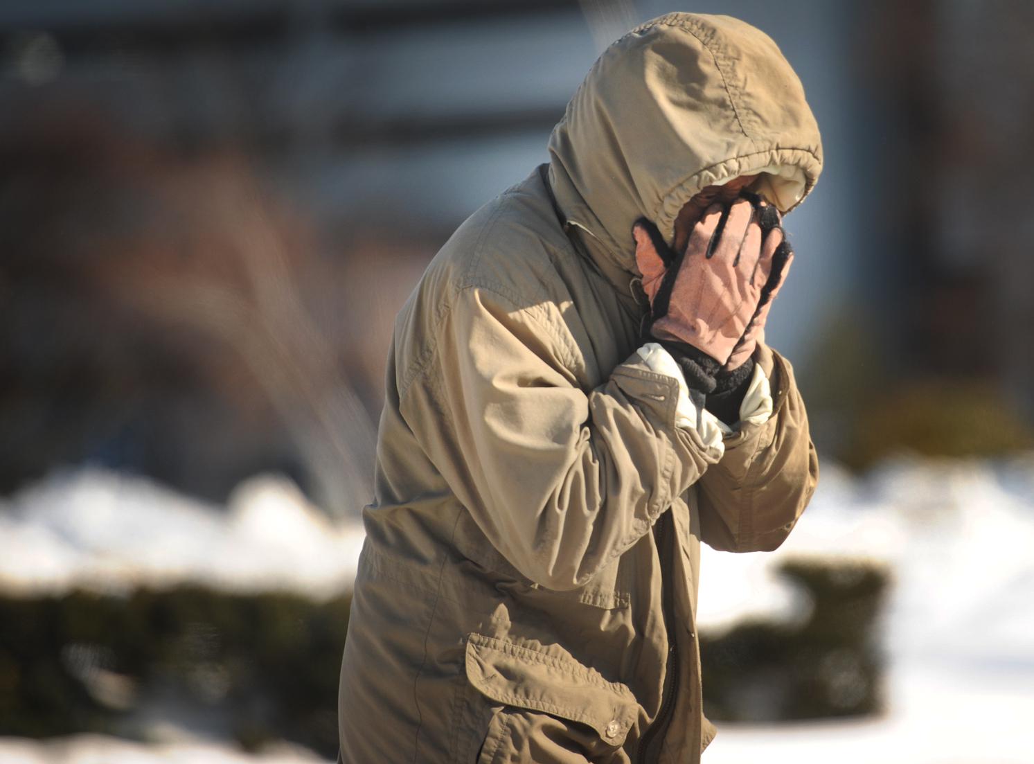 Lamont activates state’s severe cold weather protocol