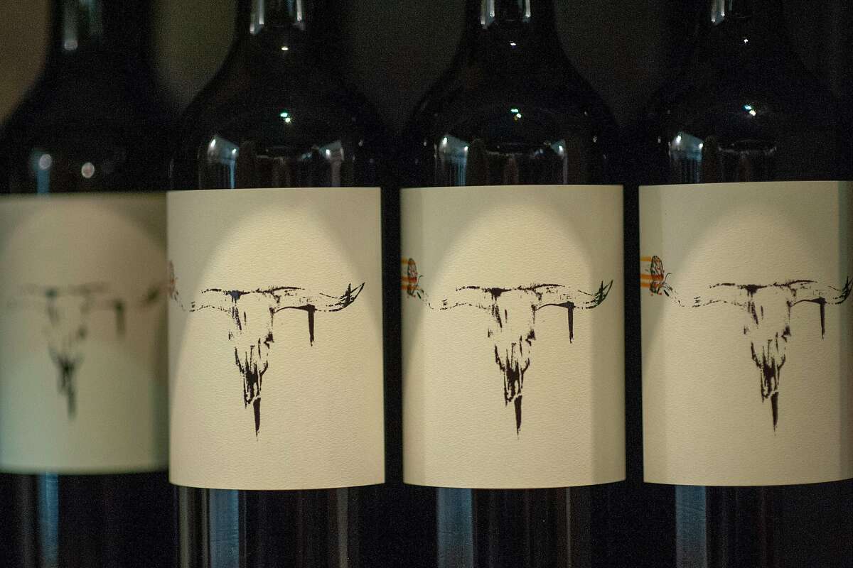 The ultimate guide to a Tin City wine day trip