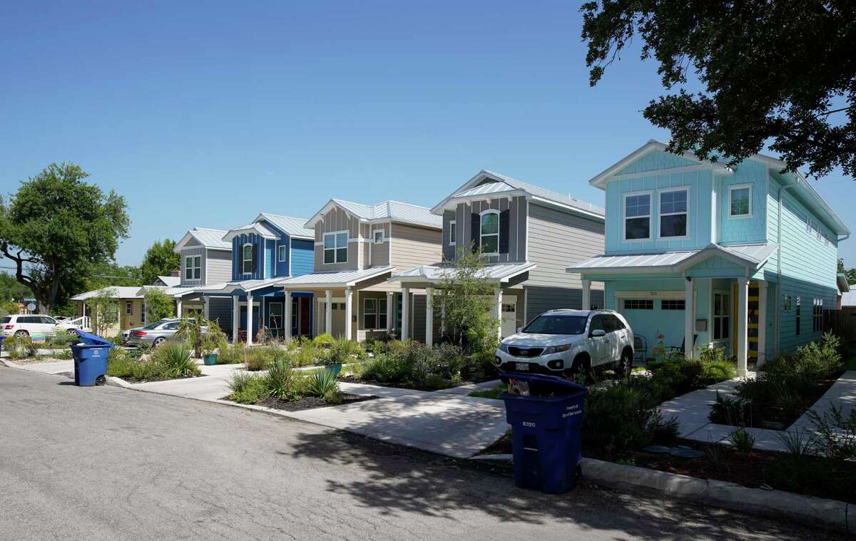 San Antonio, Bexar County face housing squeeze, census numbers show